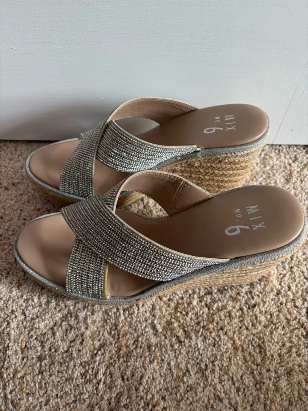 Mix No. 6 Silver Rhinestone Espadrille Wedge Sandals Women’s 8.5 EUC